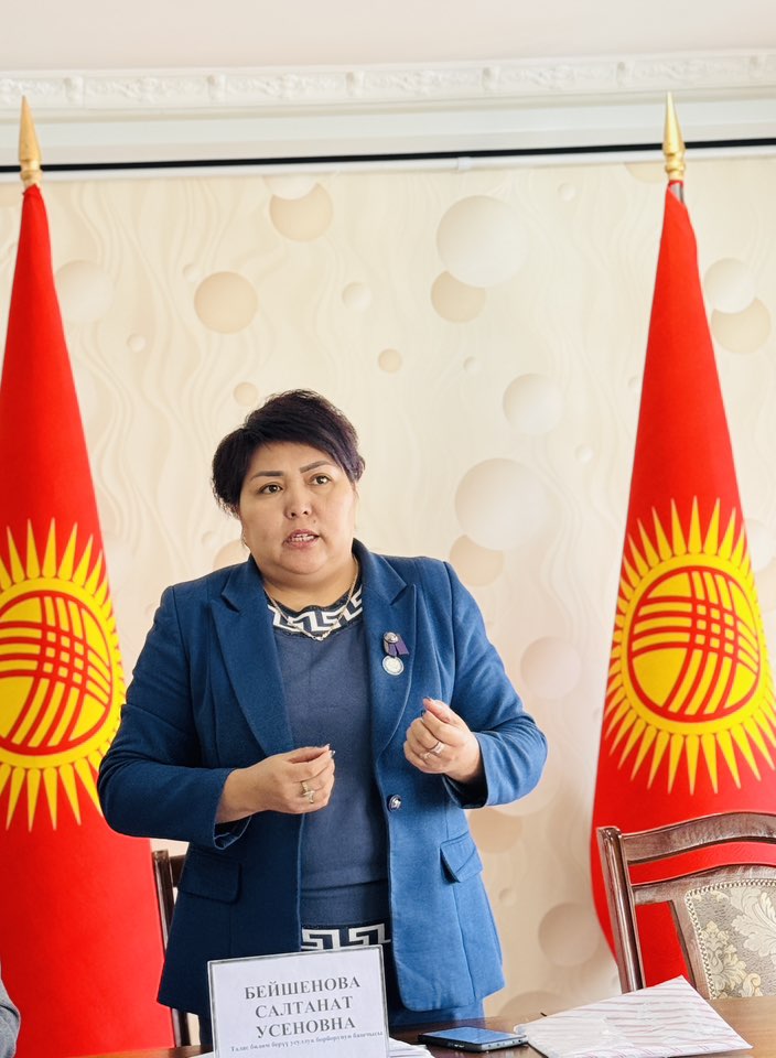 ЖРТ: МЕКТЕП БАЗАСЫНАН ДАЯРДООГО МҮМКҮНДҮК БАРБЫ?