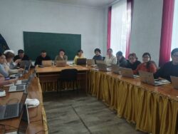 АК-СУУНУН БАРДЫК МЕКТЕПТЕРИ ИНТЕРАКТИВДҮҮ ПАНЕЛДЕР МЕНЕН КАМСЫЗДАЛАТ