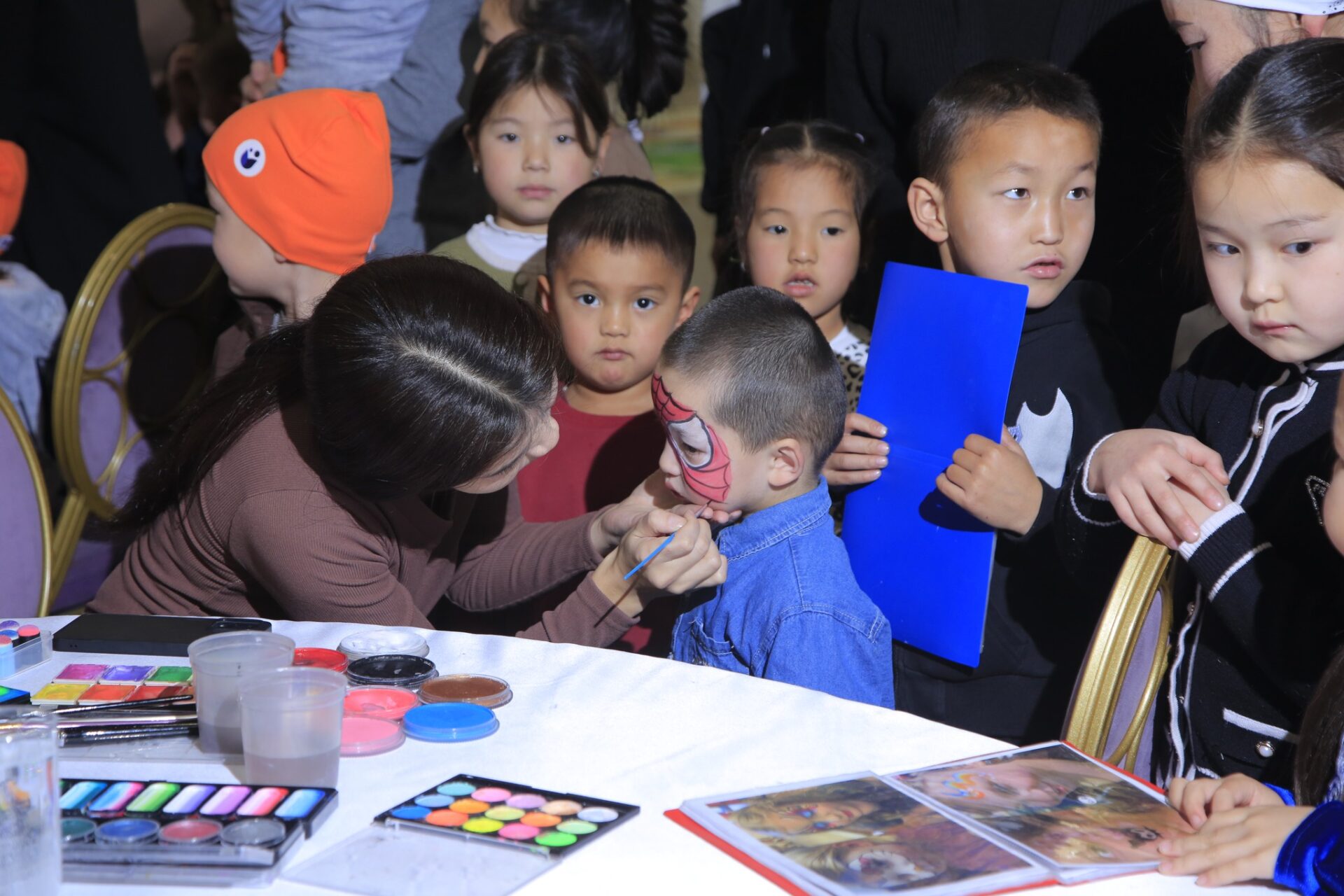 КЫРГЫЗСТАНДА БИРИНЧИ ЖОЛУ “АТАЛАР” ФОРУМУ ӨТТҮ