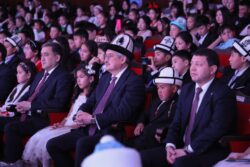 БИШКЕКТЕ БАЛДАР ҮЧҮН ПРЕЗИДЕНТТИК БАЛАТЫ ӨТТҮ