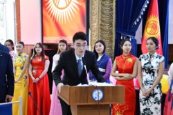 Университетке салым кошкон ЫКТЫЯРЧЫ-ОКУТУУЧУЛАР 