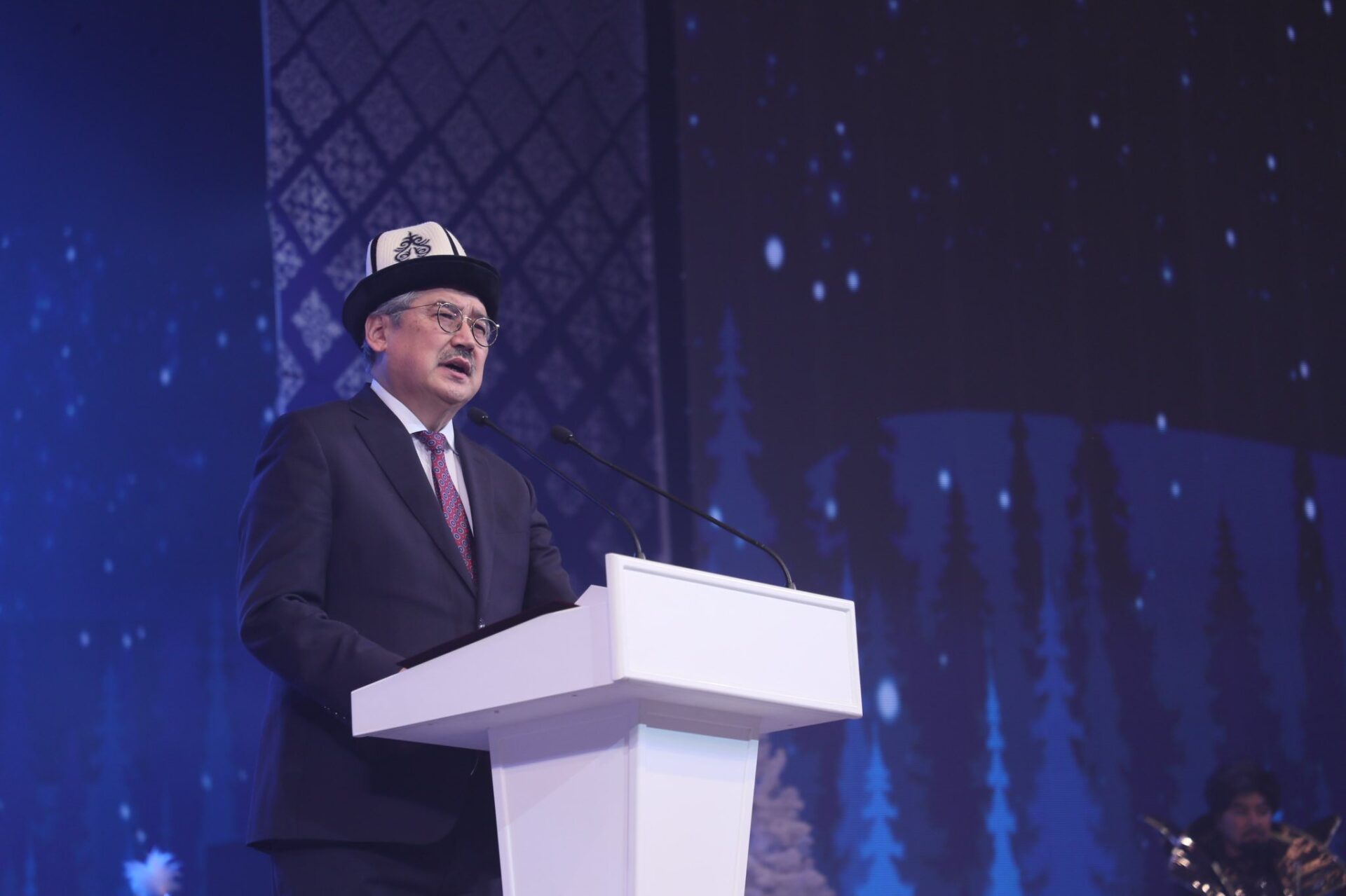 БИШКЕКТЕ БАЛДАР ҮЧҮН ПРЕЗИДЕНТТИК БАЛАТЫ ӨТТҮ