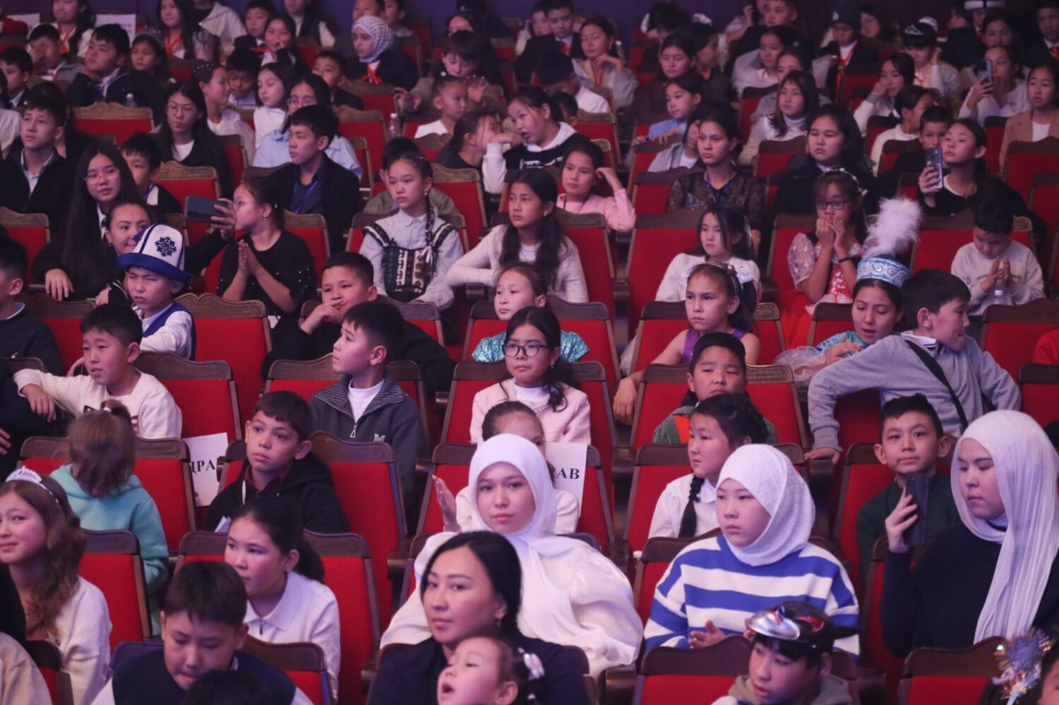 БИШКЕКТЕ БАЛДАР ҮЧҮН ПРЕЗИДЕНТТИК БАЛАТЫ ӨТТҮ