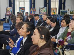 Бүтүрүүчүлөрдүн эл аралык конференциясы