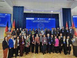 Бүтүрүүчүлөрдүн эл аралык конференциясы