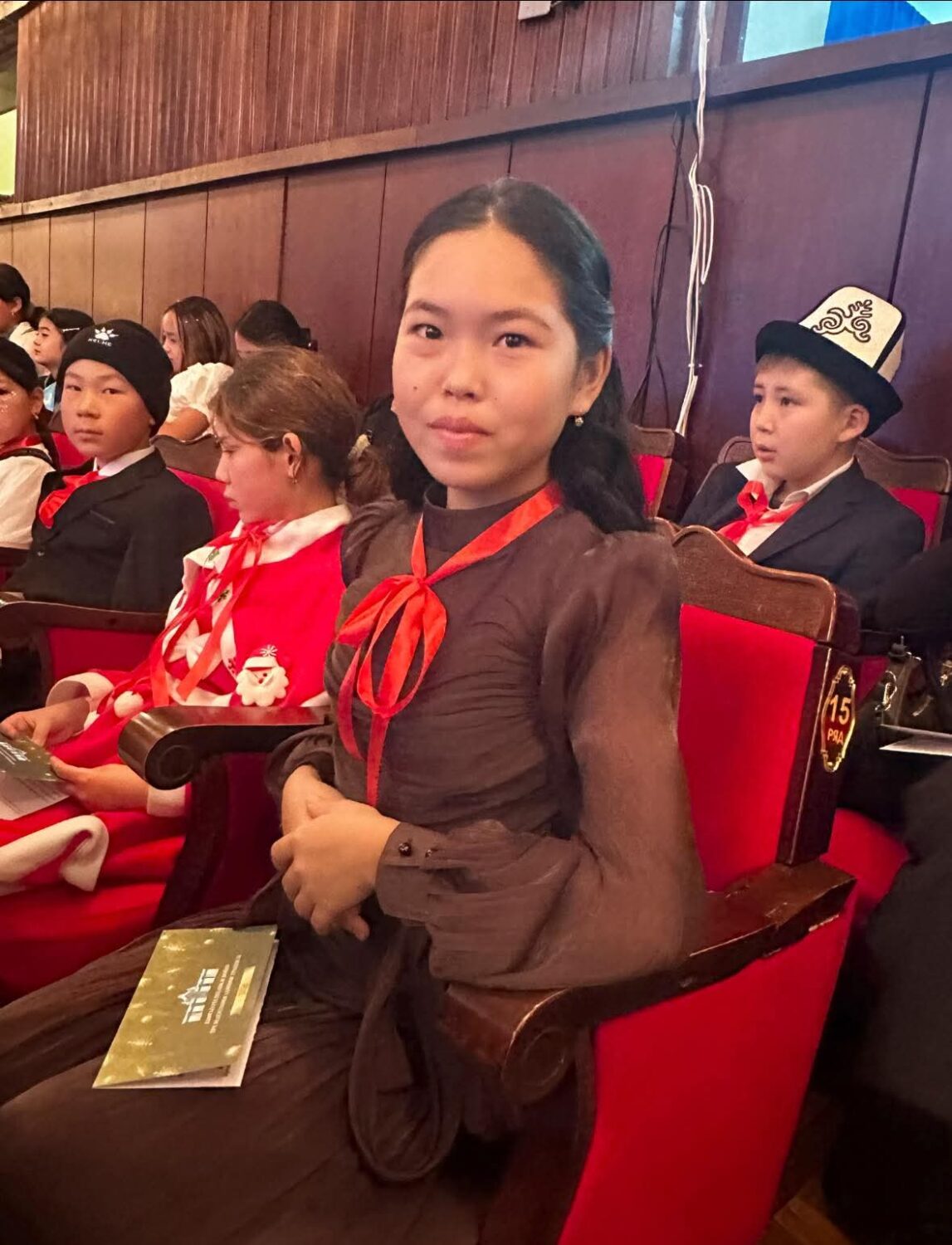 Президенттик балаты- балдар үчүн сыйкырдуу майрам