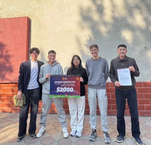 АЭУ ETH Bishkek Хакатонунда коло медаль утту