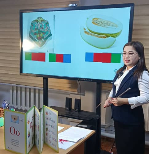 12 ЖЫЛДЫК БИЛИМ БЕРҮҮ: МУГАЛИМДИН САНАРИПТИК ЖАНА МЕТОДИКАЛЫК ЖАҢЫЛАНУУСУ