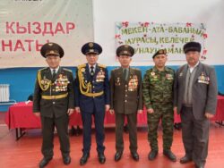 Манас шаарындагы мектепте аскерге чейинки даярдоо каанасы ачылды