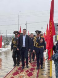 Манас шаарындагы мектепте аскерге чейинки даярдоо каанасы ачылды