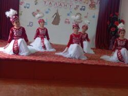 КҮЧТҮҮЛӨР КҮЛДҮ МЕКТЕБИНДЕ КӨП!