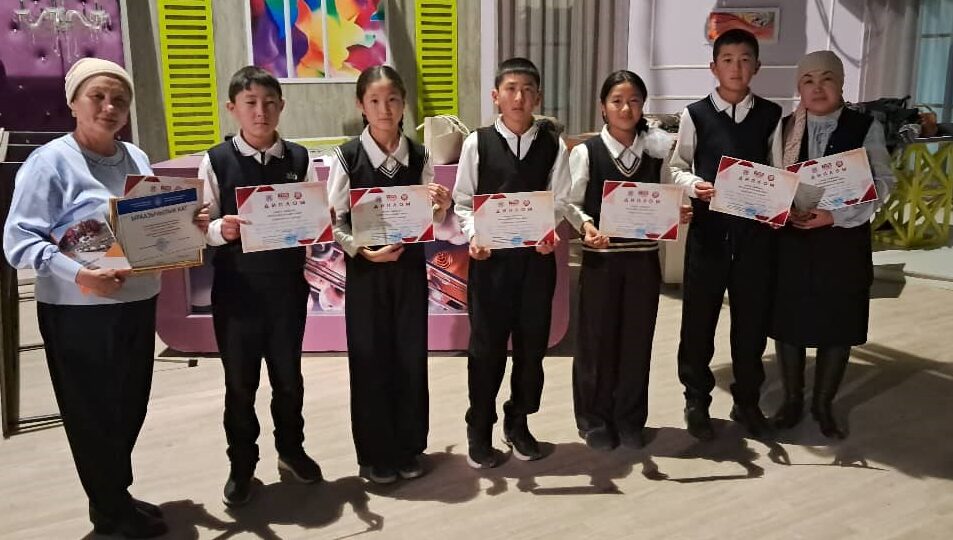 КҮЧТҮҮЛӨР КҮЛДҮ МЕКТЕБИНДЕ КӨП!