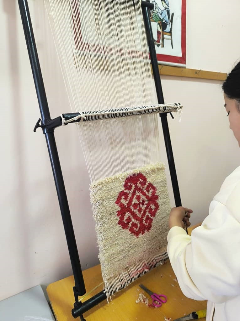 КҮЧТҮҮЛӨР КҮЛДҮ МЕКТЕБИНДЕ КӨП!