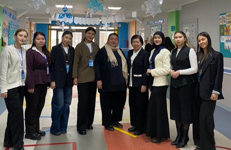 Тажрыйбалуу мугалимдер жана кызыктуу сабактар. БПМИ студенттери "Маарифте" педпрактикада