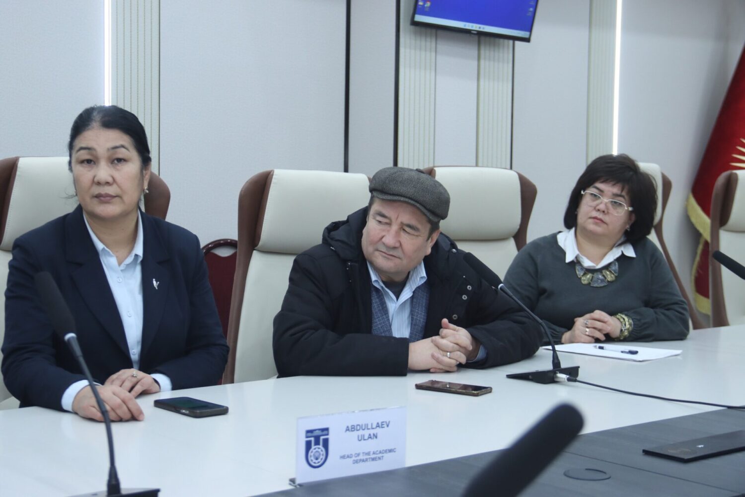 КЫТАЙЛЫК АДИСТЕР ЖАСАЛМА ИНТЕЛЛЕКТ БОЮНЧА ТАЖРЫЙБА БӨЛҮШТҮ