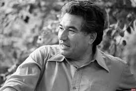 Мелис АЙДАРКУЛОВ:  "ЖАҢЫ АЙТМАТОВДОР» АСМАНДАН ТҮШПӨЙТ, АЛАРДЫ ТААП, ӨСТҮРҮҮ КЕРЕК"