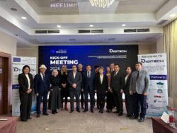 ОШТУДА DIGITECH ЭЛ АРАЛЫК ДОЛБООРУ СТАРТ АЛДЫ