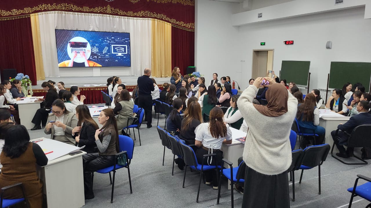 МУГАЛИМДЕР БИРИКСЕ, КӨП МАСЕЛЕ ЧЕЧИЛЕТ