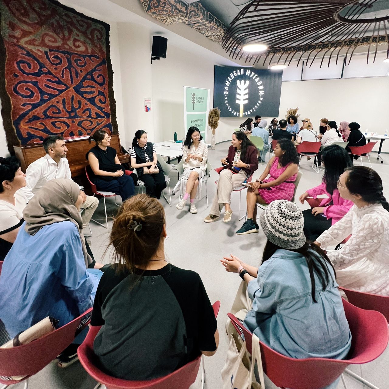 “ЗАМАНБАП МУГАЛИМ” ПРОГРАММАСЫНА КАТЫШЫП, ЖАРАТМАН БОЛ