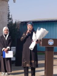 ЭР ЖИГИТ ЭЛ ЧЕТИНДЕ, ЖОО БЕТИНДЕ