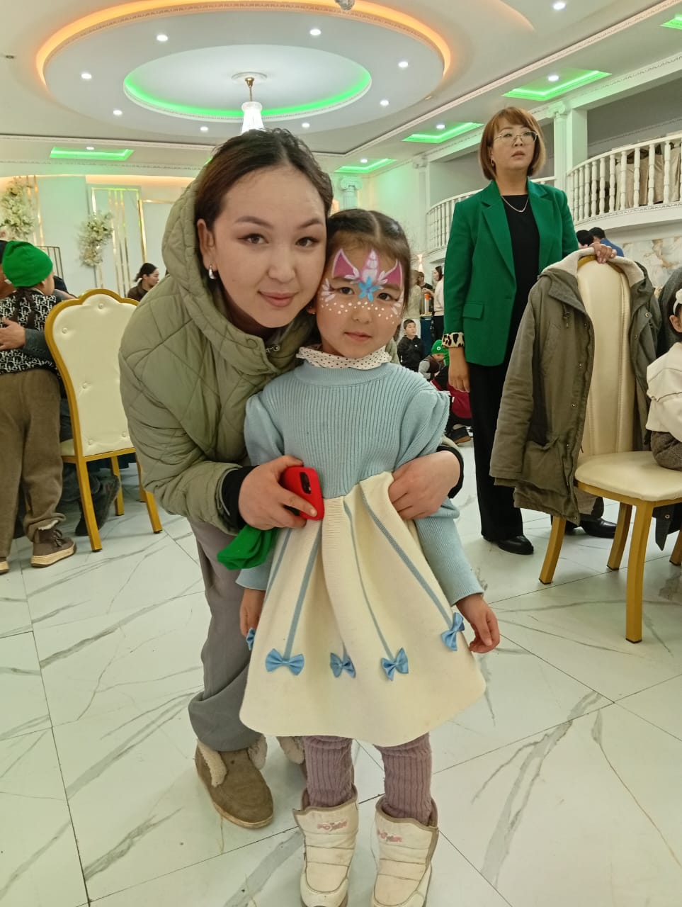 КАРАКОЛ ШААРЫНДА "5 КАДАМ" КИТЕБИНИН ПРЕЗЕНТАЦИЯСЫ ӨТТҮ