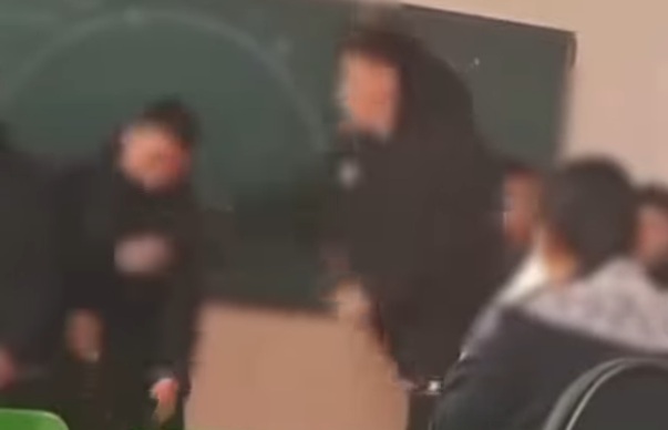 Чырак айылындагы мектептеги зомбулук боюнча териштирүү жүрүүдө