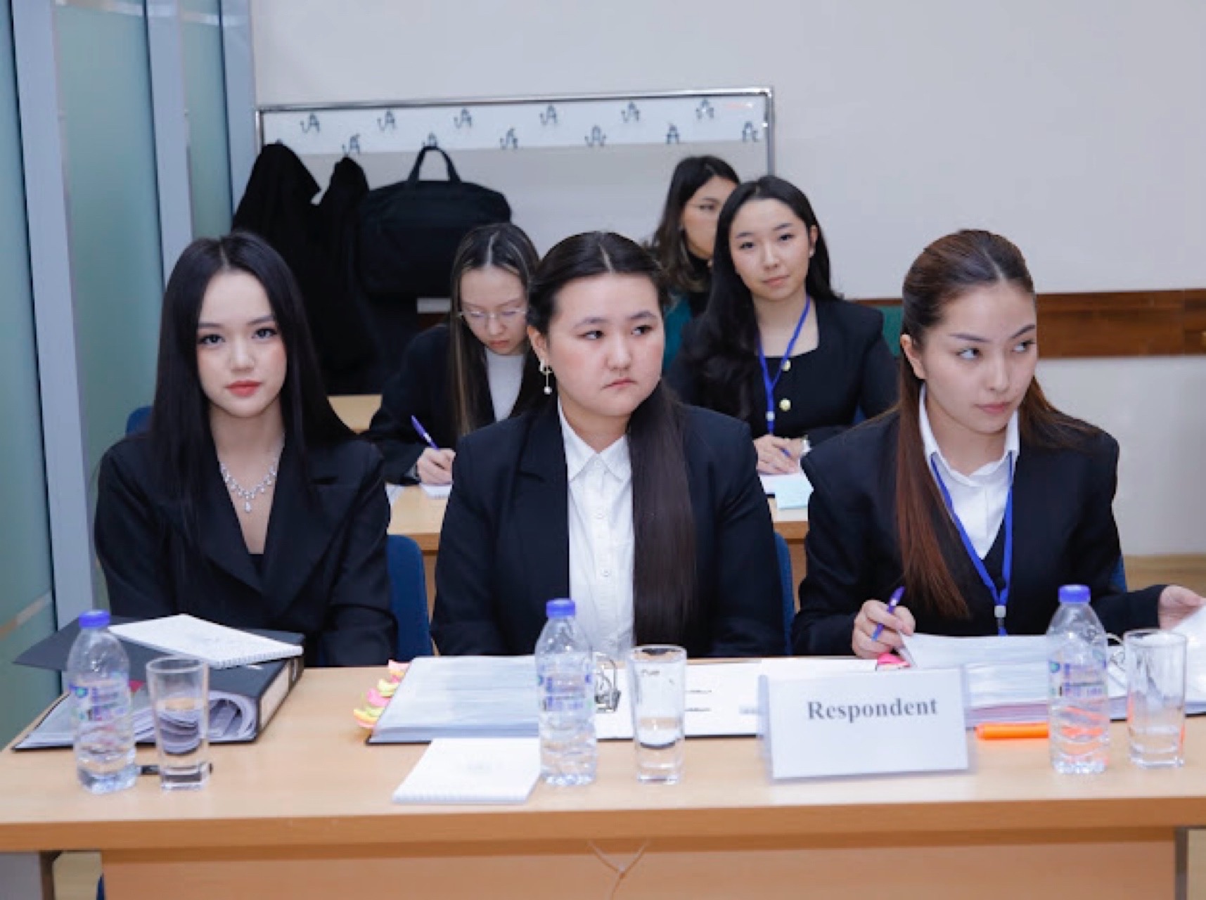 “Ала-Тоо” Эл аралык университетинин командасы эл аралык сынакта жогорку жыйынтык көрсөттү