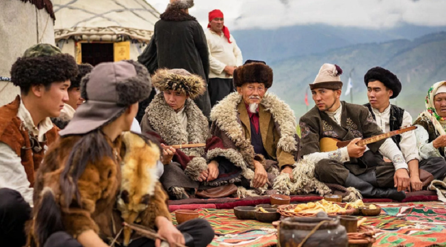 УЛУТТСУЗ, ТАМЫРСЫЗ КОСМОПОЛИТИЗМДЕН ТАРБИЯНЫН ПАТРИОТТУК КОНЦЕПЦИЯСЫНА КАРАЙ