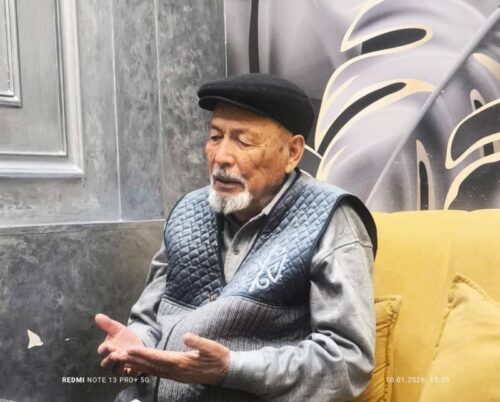 ТААСИРДҮҮ АГАЙ ТАЖИБАЙ: 50 ЖЫЛ ӨТСӨ ДА ӨЧПӨГӨН УСТАТТЫК ИЗ