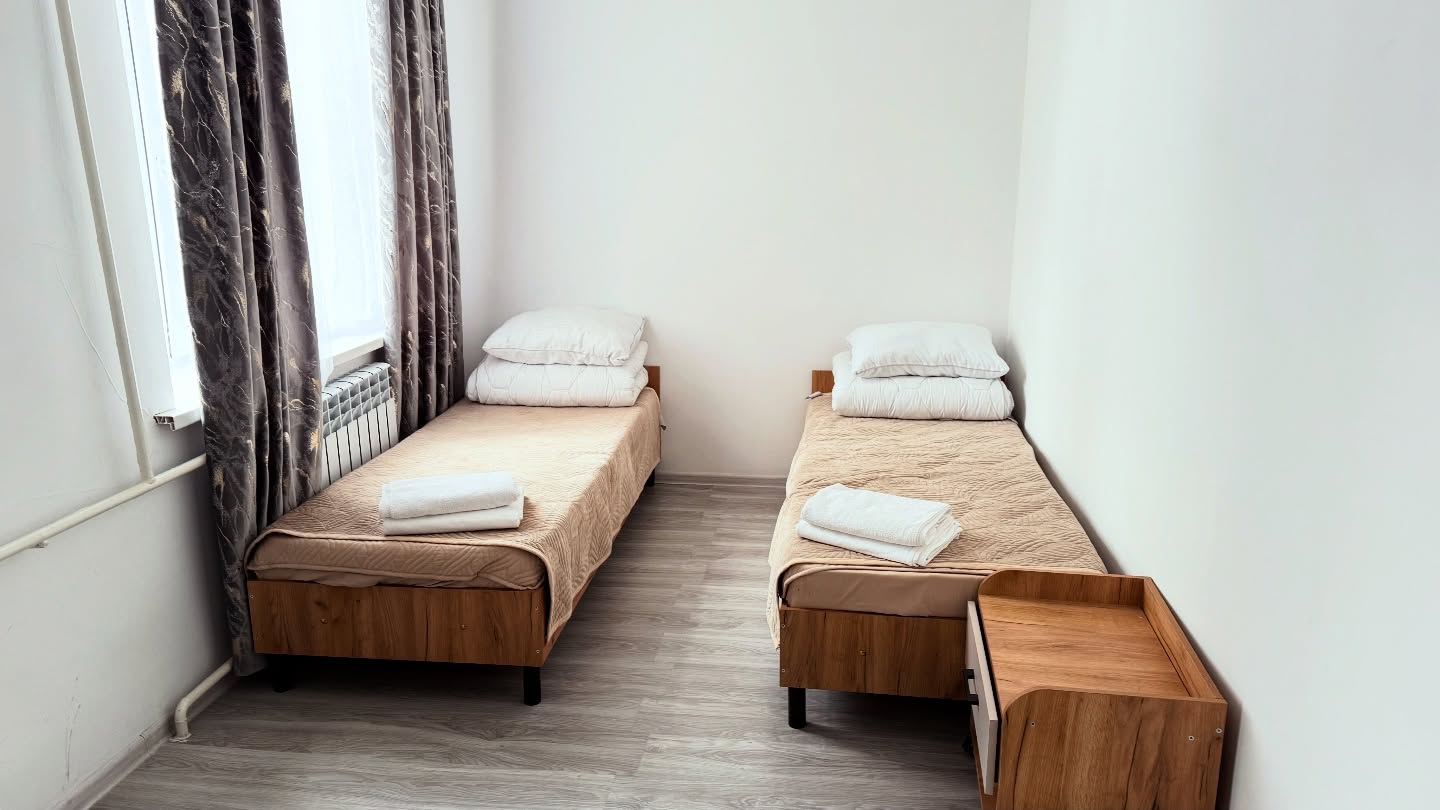 МУГАЛИМДЕРДИН ДЕН СООЛУГУН ЧЫҢДОО МАКСАТЫНДА КЕЛИШИМГЕ КОЛ КОЮЛДУ