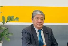 ЧЫНЫГЫ БИЛИМ ЖАТТООДО ЭМЕС, ОЙ ЖҮГҮРТҮҮДӨ!