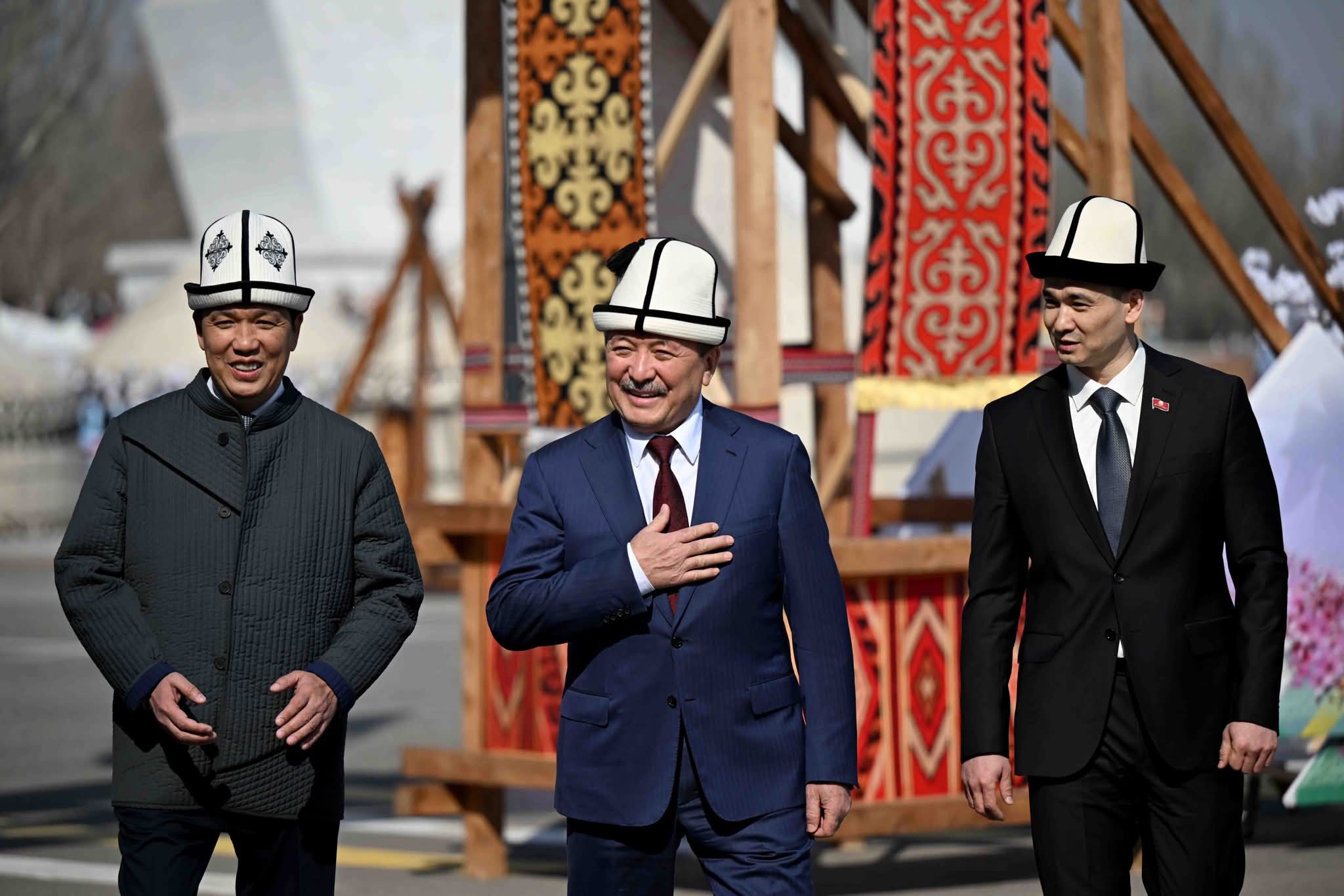 Ала-Тоо аянтында Нооруз майрамы салтанаттуу белгиленди