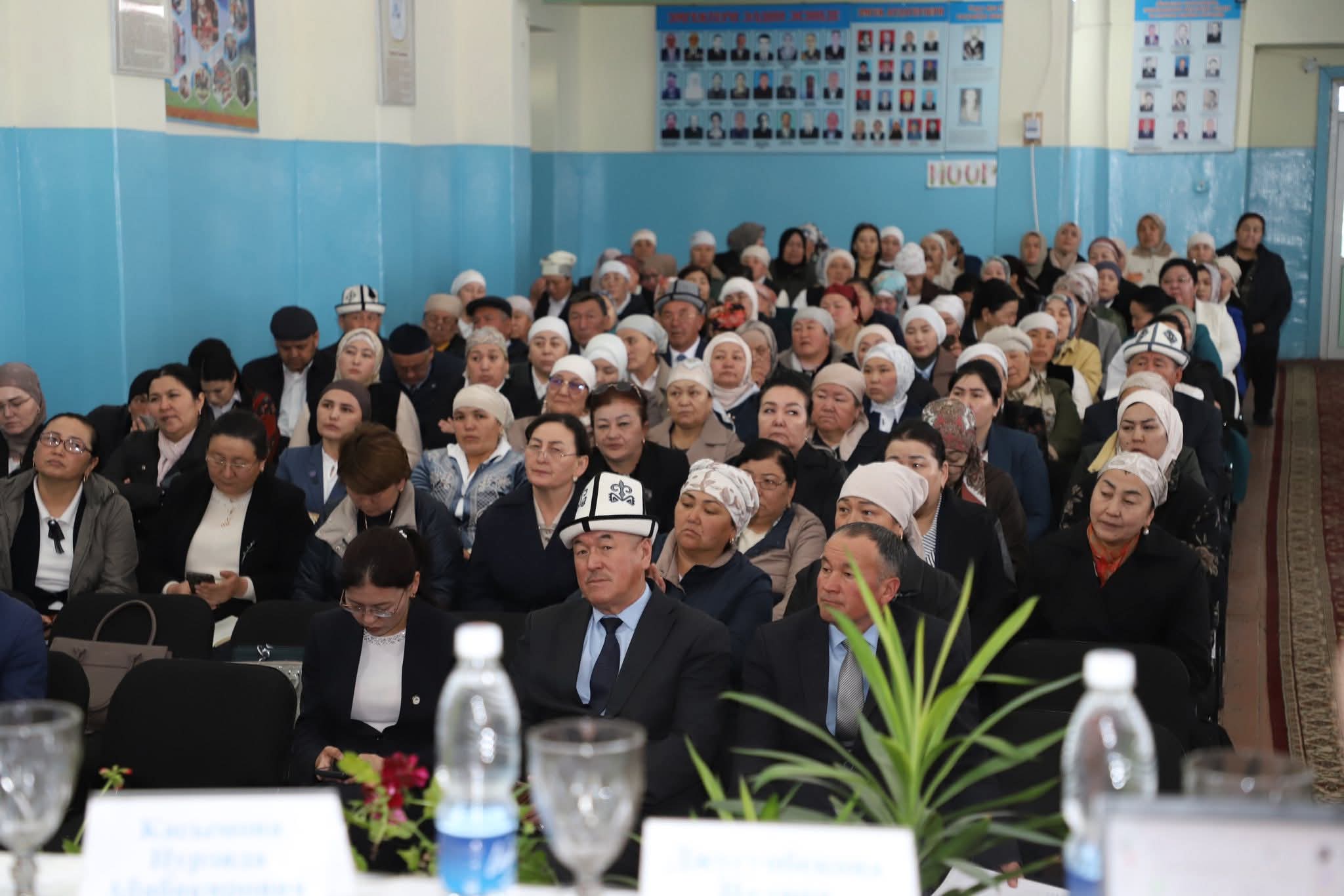 НООКАТТА МЕКТЕП ЖАНА БАЛА БАКЧА ЖЕТЕКЧИЛЕРИ МЕНЕН ЖОЛУГУШУУ ӨТТҮ