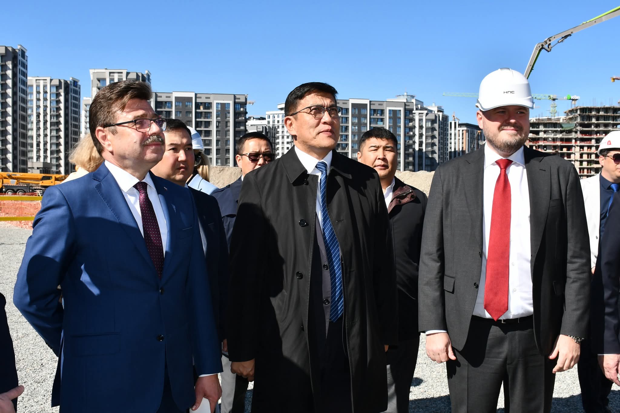 Бишкекте жаңы мектептин пайдубалын куюу иштери башталды