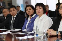 ЖОЖ ректорлору менен кеңейтилген жумушчу жыйын өттү