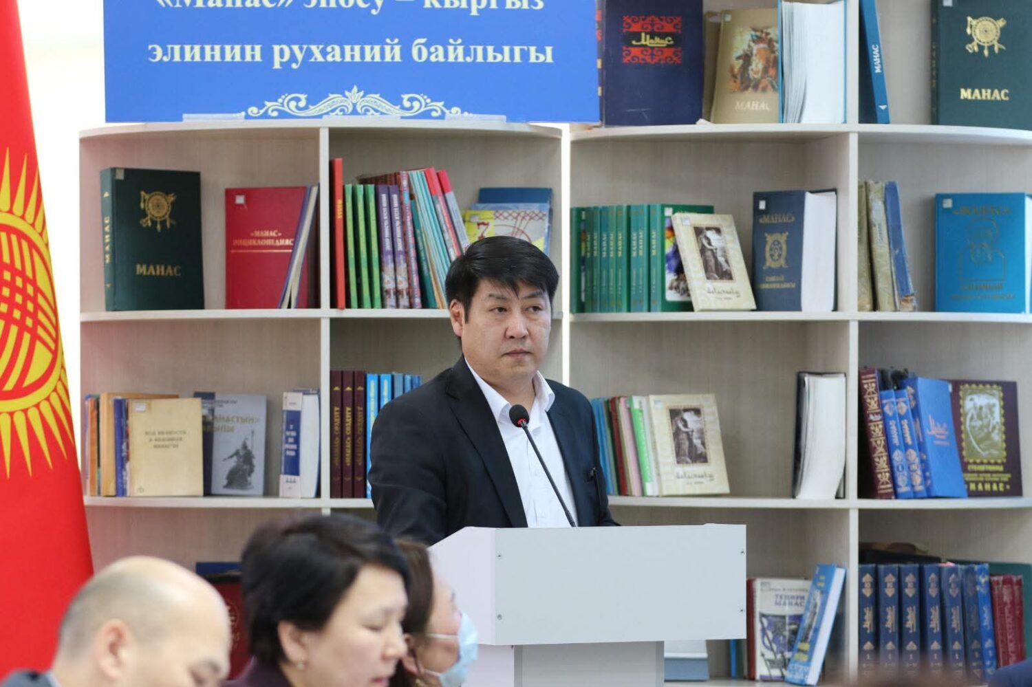 ЖОЖ ректорлору менен кеңейтилген жумушчу жыйын өттү