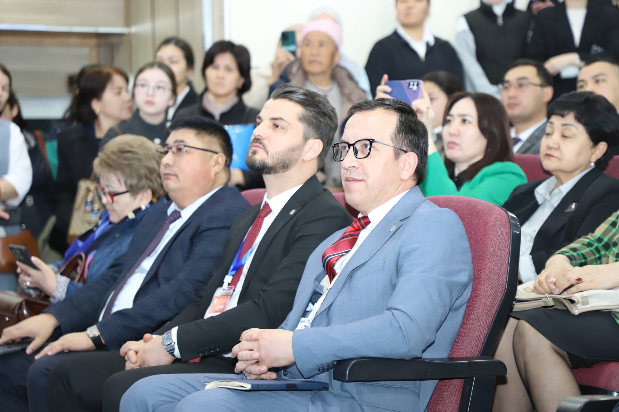 БИЛИМ БИЙИКТИГИ: РЕСПУБЛИКАЛЫК ОЛИМПИАДАНЫН IV ЭТАБЫ