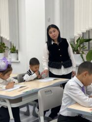 ГҮЛНУРА ДОКТУРБЕК КЫЗЫ: “АР БИР ОКУУЧУ – ӨЗҮНЧӨ ЧОҢ ААЛАМ”