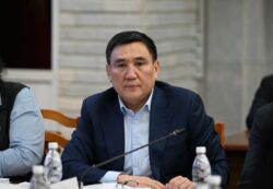 КОМИТЕТ «БААТЫР ЭНЕЛЕРДИН» БАЛДАРЫНА БИЛИМ БЕРҮҮДӨ ЖЕҢИЛДИК БЕРҮҮ ДЕМИЛГЕСИН КОЛДОДУ