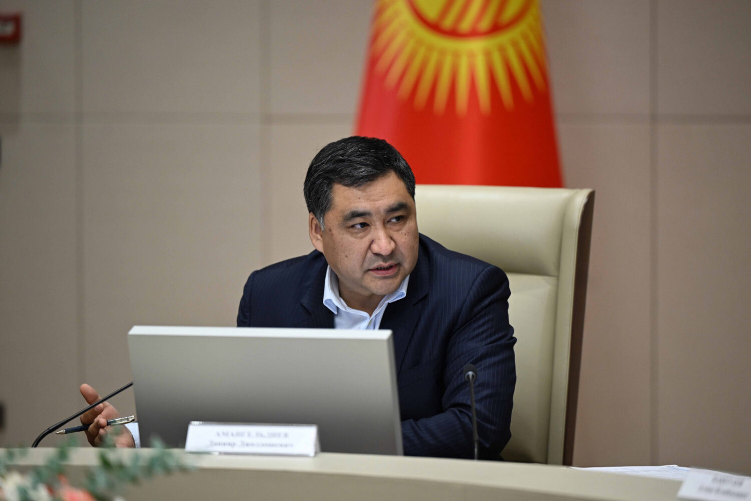 Данияр Амангелдиев: Баалардын туруктуулугун камсыз кылуу боюнча ыкчам чаралар көрүлөт