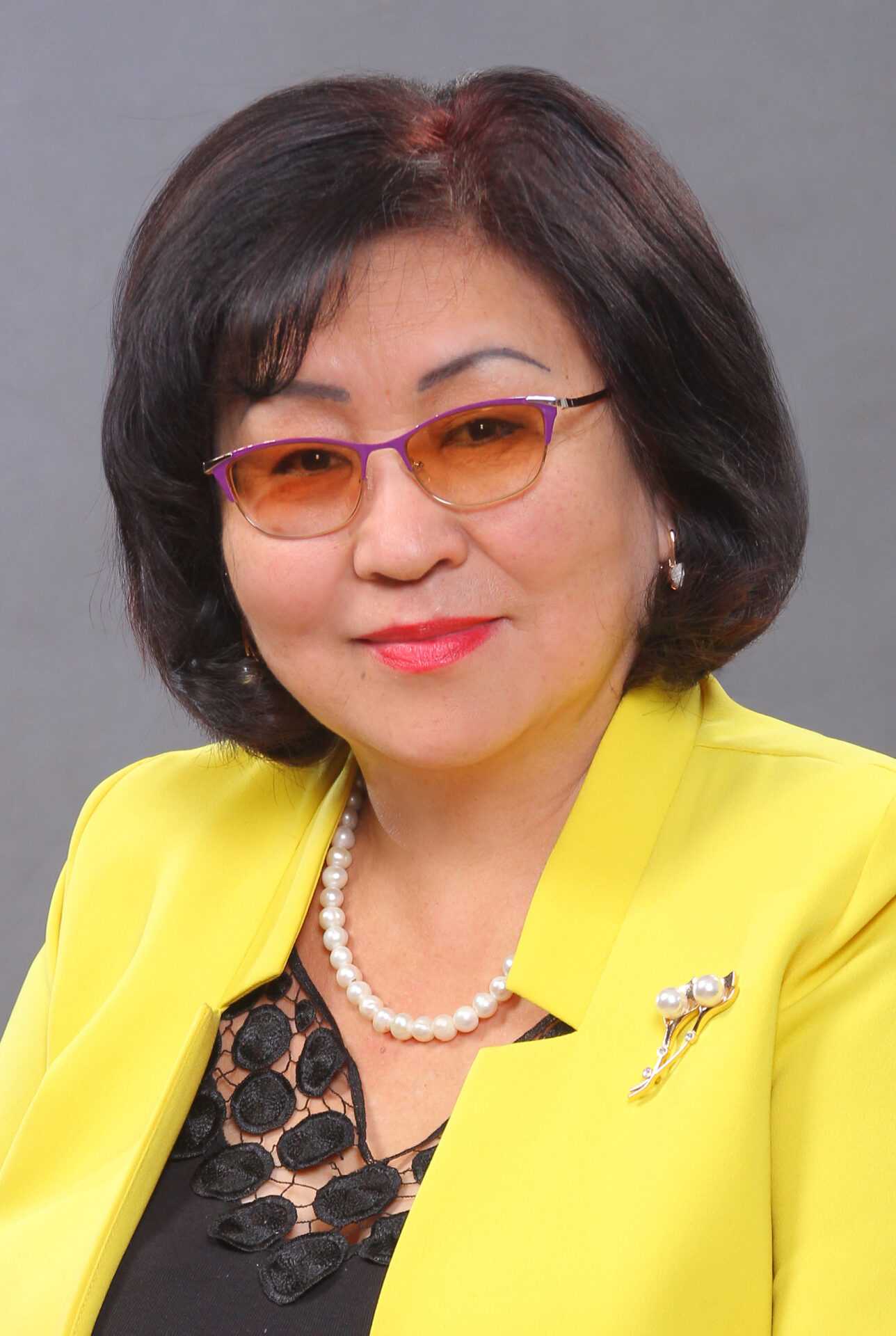 РАПИЯ ИСАЕВА – ҮЛГҮЛҮҮ ИНСАН, ТАЛАНТТУУ ОКУМУШТУУ ПЕДАГОГ АЙЫМ   