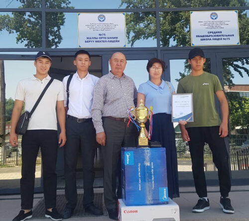 БОЛОТХАН КАРИМДЖАНОВ: “МЕКЕНЧИЛ БАЛДАРЫБЫЗ КӨП БОЛСО ДЕЙМ”