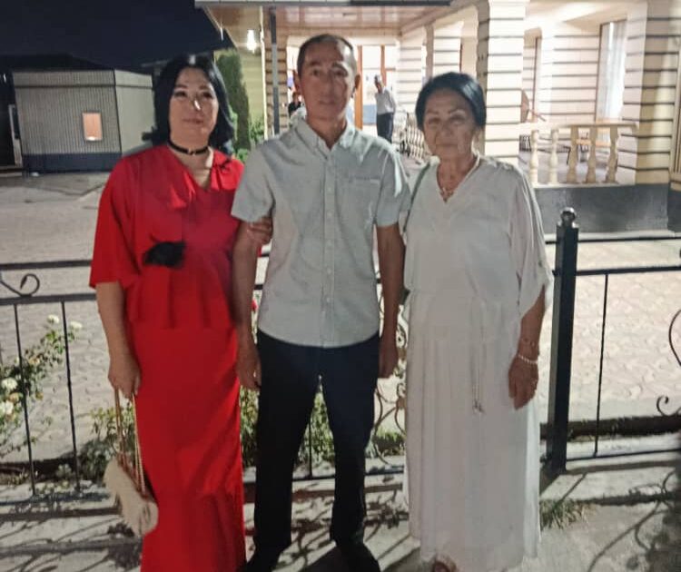 БИР КЕСИП БИРИКТИРГЕН ЭКИ ЖҮРӨК