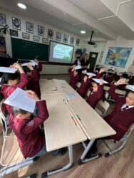 ОРУС ТИЛДҮҮ КЛАССТАРДА КЫРГЫЗ ТИЛИН НАТЫЙЖАЛУУ ОКУТУУ БОЮНЧА ТРЕНИНГ ӨТТҮ