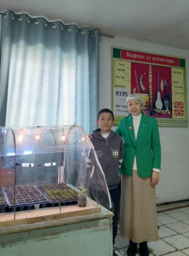 МЕКТЕПТЕГИ ЭМГЕК – АЙЫЛГА ПАЙДА, ОКУУЧУГА ТАРБИЯ