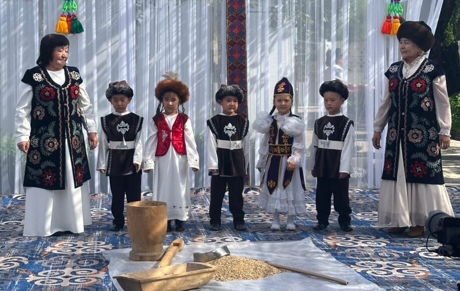 УЛУТТУК БААЛУУЛУКТАРДЫ ДАҢАЗАЛАГАН МАЗМУНДУУ СЕМИНАР