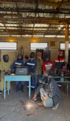 №3 КЕСИПТИК ЛИЦЕЙ  КЕЛЕЧЕККЕ КАДАМ УШУЛ ЖЕРДЕН БАШТАЛАТ!