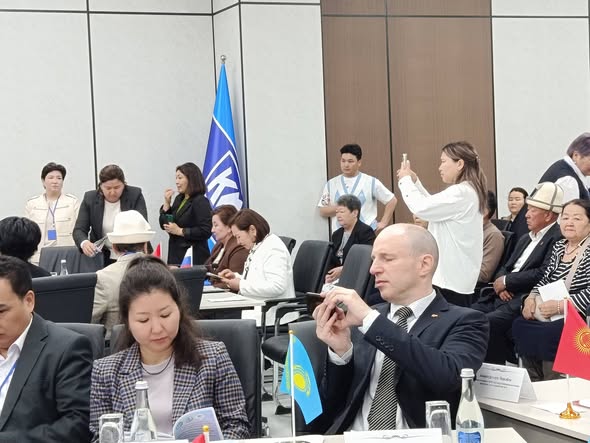 САНАРИПТИК ДООР: ТЕХНОЛОГИЯ — КУРАЛ, МУГАЛИМ — ЖОЛ КӨРСӨТҮҮЧҮ