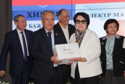 БИШКЕКТЕ ЖОГОРКУ ОКУУ ЖАЙЛАР ҮЧҮН МАМЛЕКЕТТИК ТИЛДЕГИ ОКУУ КИТЕПТЕРИНИН БЕТ АЧАРЫ ӨТТҮ