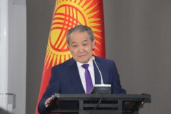 БИШКЕКТЕ ЖОГОРКУ ОКУУ ЖАЙЛАР ҮЧҮН МАМЛЕКЕТТИК ТИЛДЕГИ ОКУУ КИТЕПТЕРИНИН БЕТ АЧАРЫ ӨТТҮ